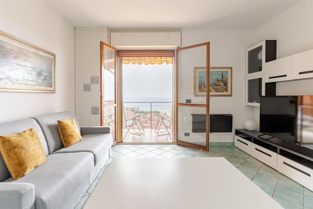Thekeystudio, La Casa Del Mare Azzurro With Seaview Ventimiglia Exterior foto
